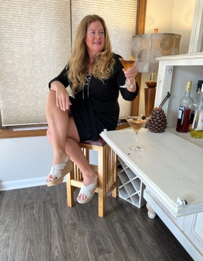 Clear Sandal Straps that stay on.